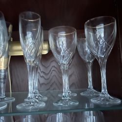 6 crystal glasses with gold rim