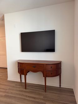 Mahogany Wood Table