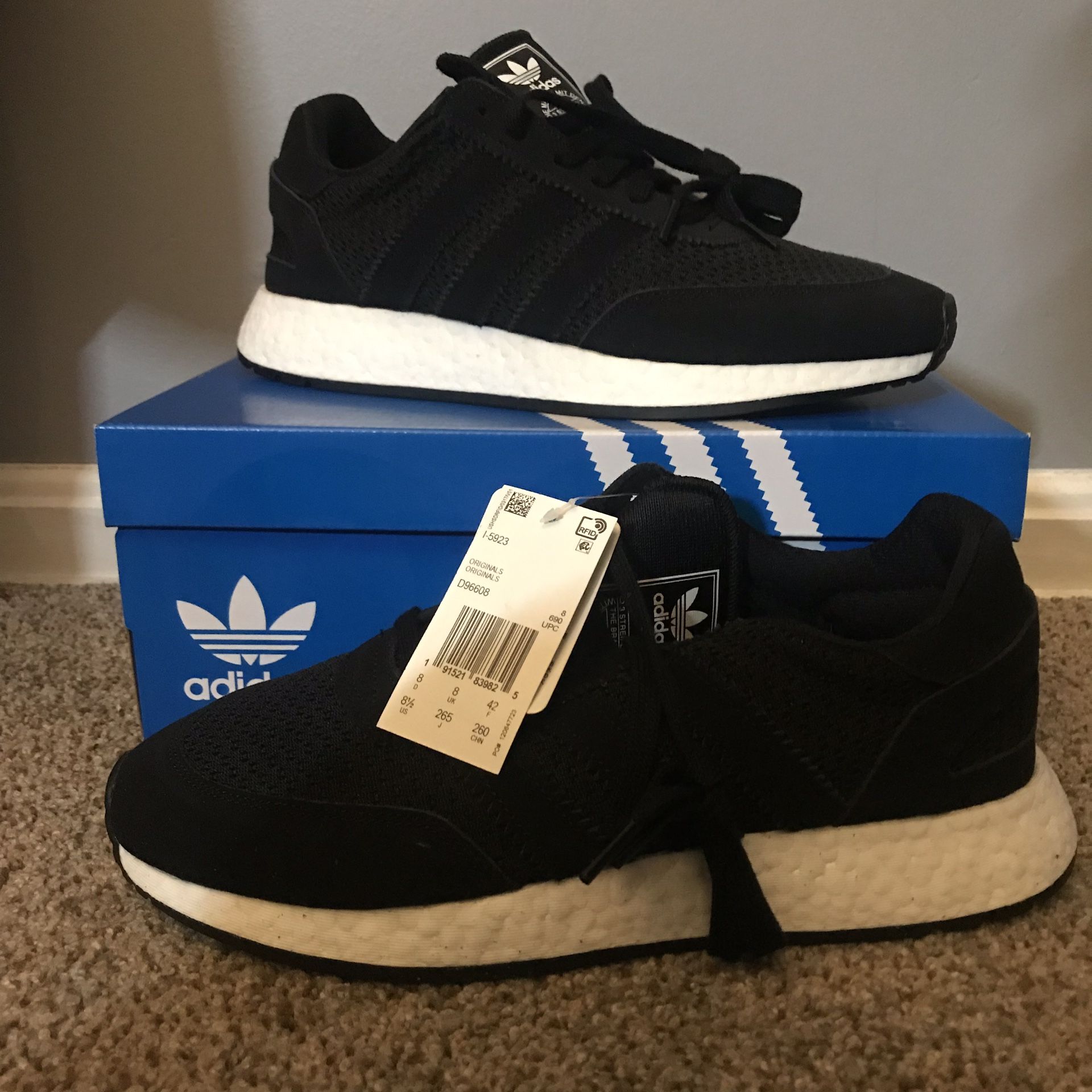 NEW ADIDAS INIKI (Size 8.5)