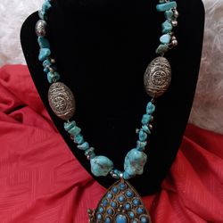 Really Beautiful Turquoise Necklace