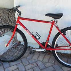 Vintage Skykomish Marble Point With Bike Rack
