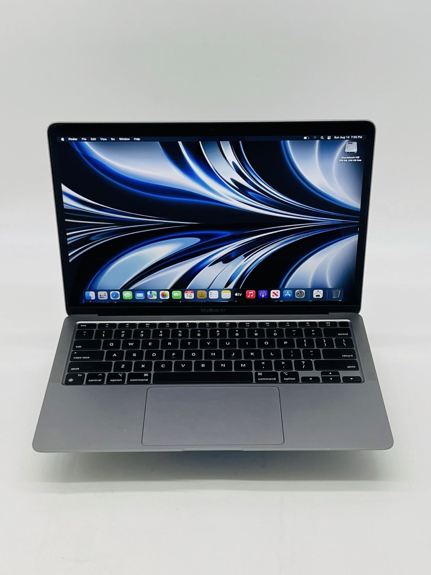 MacBook Air Laptop Space Grey 13” Screen Intel Core i5/8GB RAM 