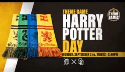 Padres Harry Potter Scarfs