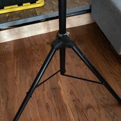 Set of two Speaker Stands