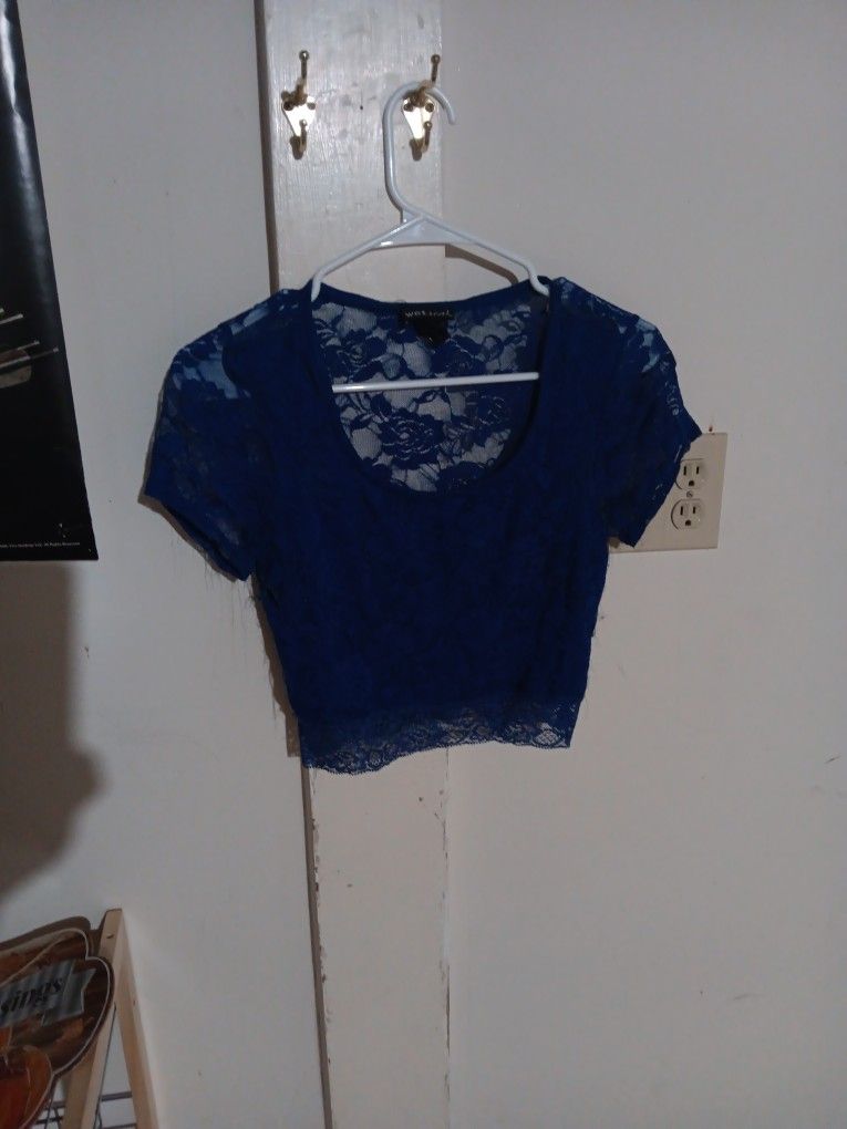 Blue Laced Crop-top
