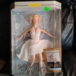  Marilyn Monroe Barbie 