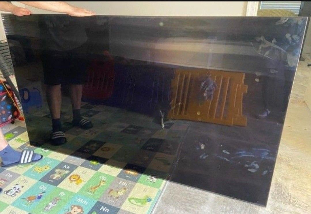 Broken Screen - Samsung TV 85" QN90B Neo QLED 4K Smart 2022