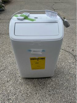 Hisense 8,000 BTU Dual Hose Portable Air Conditioner with Inverter and Wi-Fi