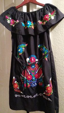 Vestido mexicano grande azul marino