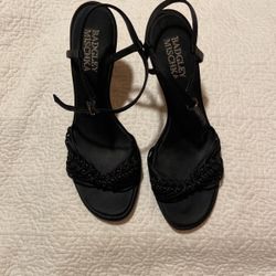 Badgley Mischka Black Satin Strappy Heel Size 39