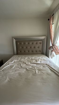 City Furniture Queen Bed Frame w/LED Lights & Box Spring