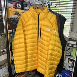 Men’s The North Face Summit Series Jacket New Xl