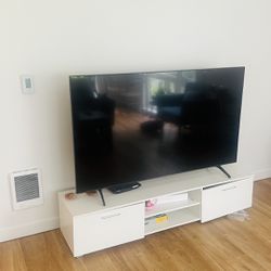 Selling Samsung 65 inch class 7 series LED 4k TV and TV table