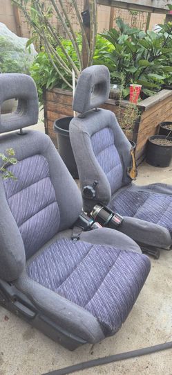 Integra confetti seats
