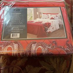 UNIDOs Collection 6 Pieces King Bed Set