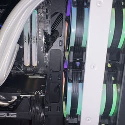 iBUYPOWER Gaming PC