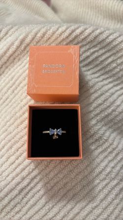Pandora Bridgerton Blue Bow Ring Sterling Silver CZ. Size 7.5