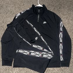 Nike Sweat Suits Different Colors 