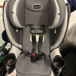 Evenflo Car seat Like New 