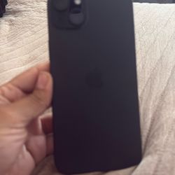 iPhone 15plus Locked 