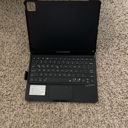 Keyboard Case For iPad 11”
