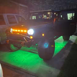 UNDERGLOWS 