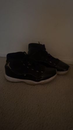 Jordan 11 jubilee used size 10