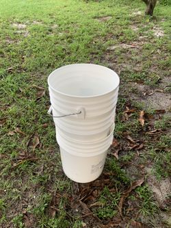 2$ Botes para Cualquer uso ..