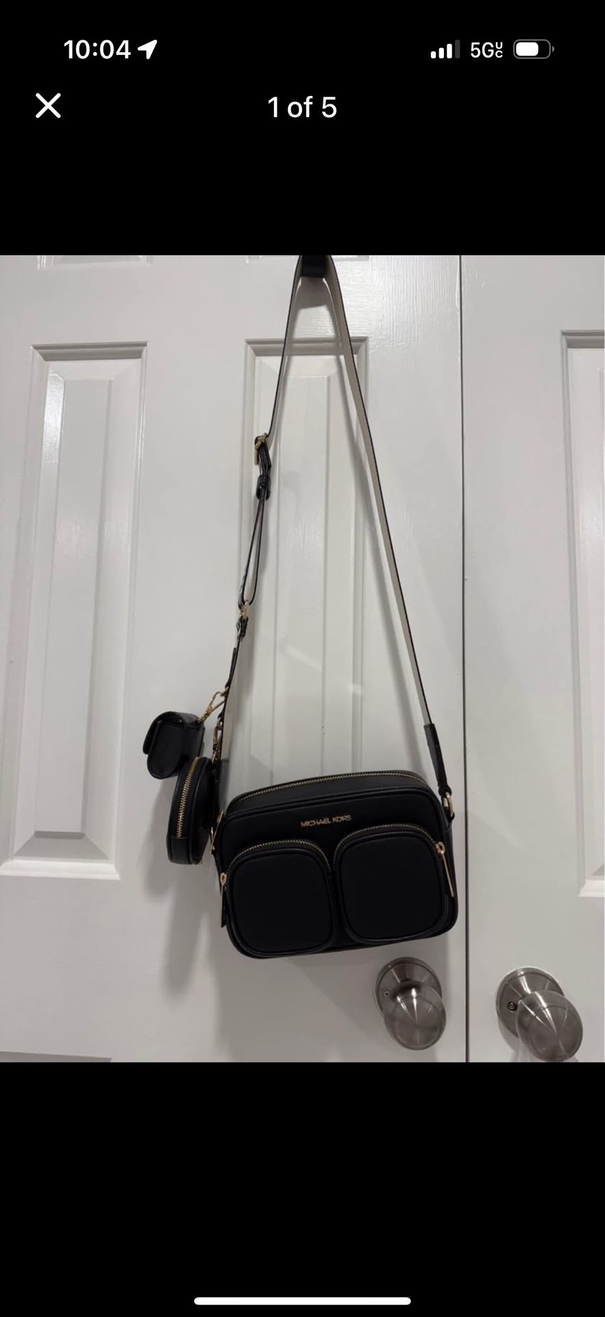 Jet Set Medium Leather Crossbody Bag with Case for Apple AirPods Pro