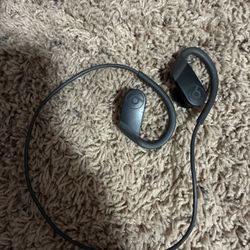 Beats by Dr.Dre Powerbeats High Performance Wireless.