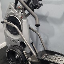 Bowflex - Elliptical MAX Trainer 6