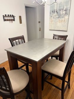 Dining room set, table and chairs