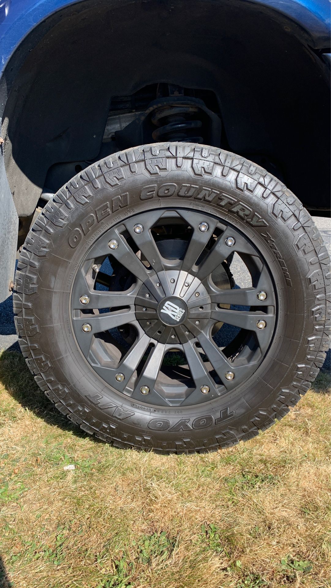 8 lug dodge wheels and tires