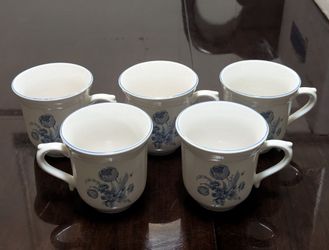 Vintage Brick Oven Stoneware "Jardin Blue" Teacups set of 5