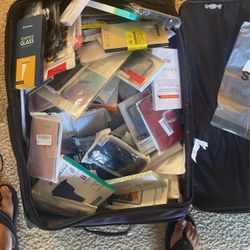 Screen Covers And Phone Cases In Bulk