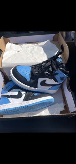 Boys  toddler Jorden’s Nike