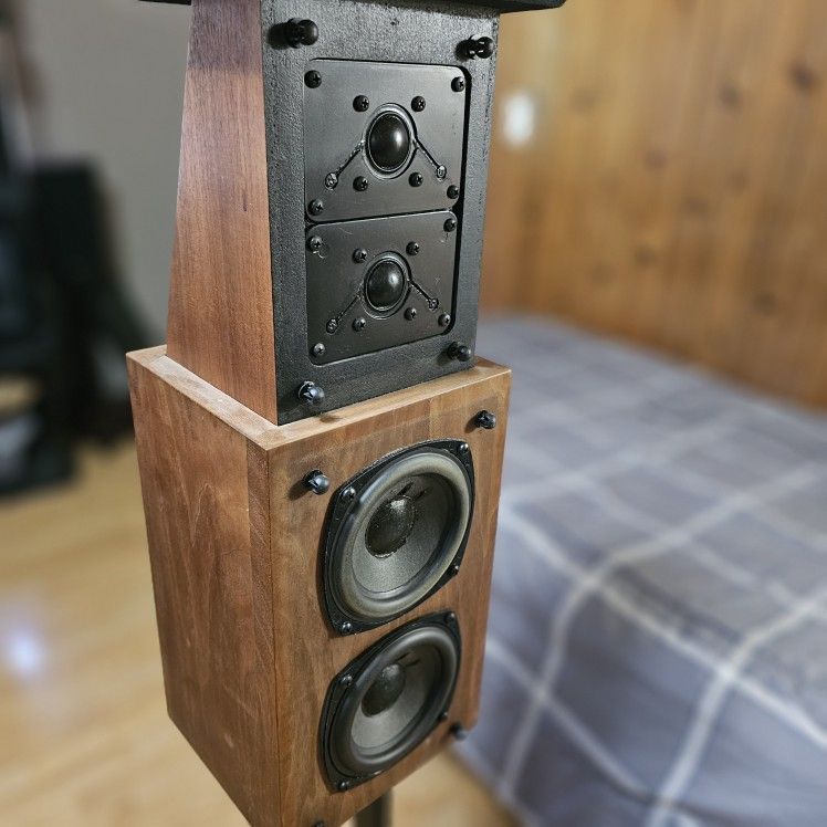 Miller & Kreisel Speakers