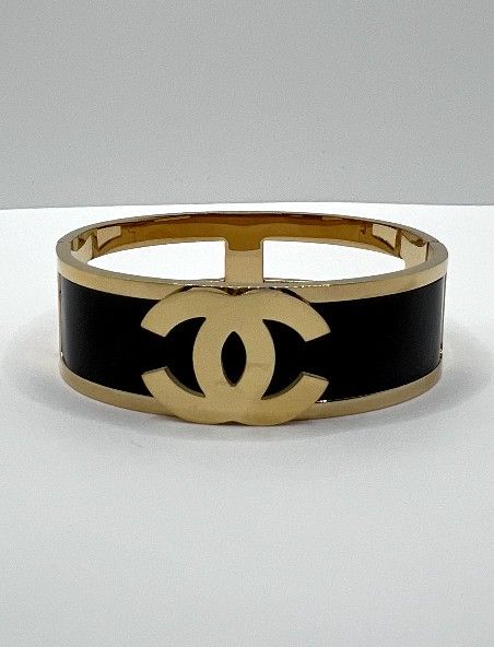 Beautiful Bracelet $45New