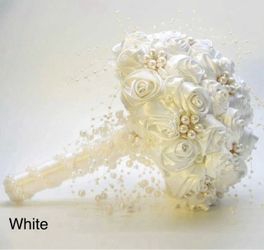 Beautiful Artificial Rose White And Ivory Ribbon Flowers Stunning Pearls Beaded Bridal Bouquet Bridesmaid Wedding Bouquets