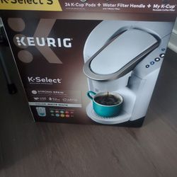 Keurig K Select BRAND NEW 