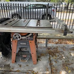 Rigid Table Saw 