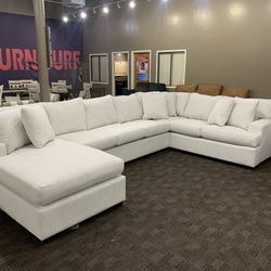 Big Cream White Sectional NEW 