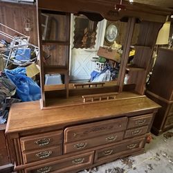  Solid oak Bedroom Set