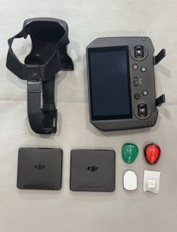 DJI Mavic 3 Cine Premium combo Drone w/ RC Pro? 4 Batteries-
