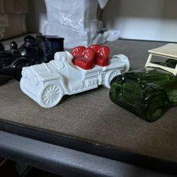 Lot Of 3 Avon car Antique Collectible Train Decanter Perfume Bottles Collectible 
