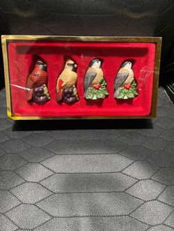 Vintage LENOX Winter Greetings Everyday Group of 2 Sets of Salt & Pepper Shakers Birds