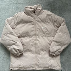 NEW Nike Puffer Jacket (Color: Peach) Winter Coat Size XL Serial: #GZXVKN