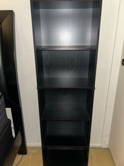 Bookshelf five tier