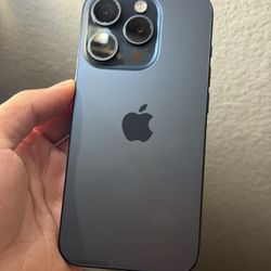 iPhone 15 pro   - AT&T & Cricket -