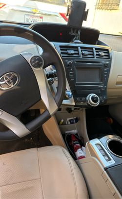 2012 Toyota Prius V